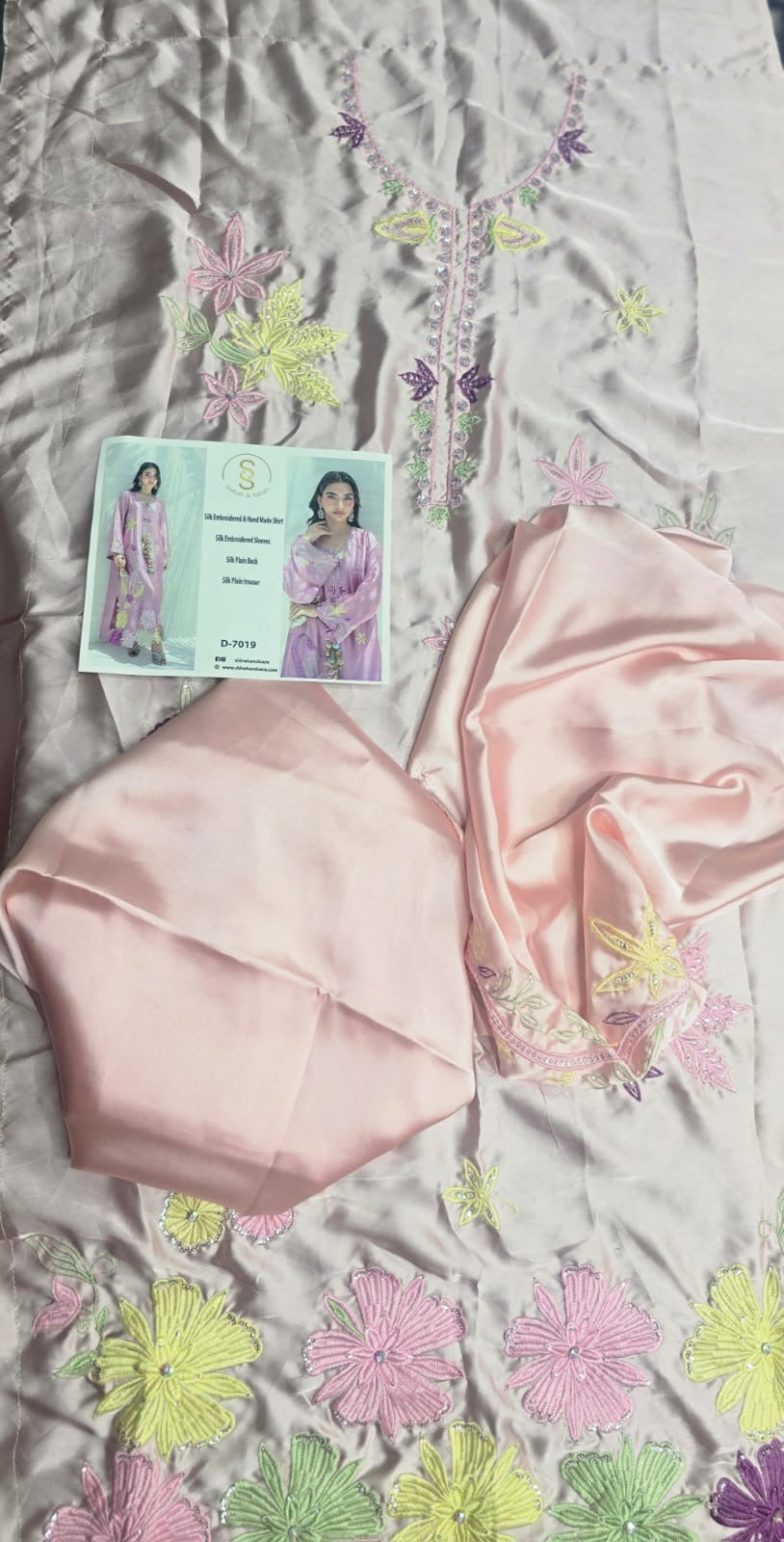 Al Rehmans Sidra & Sara Handmade Embroidered Silk ST-Suit – 2 Piece