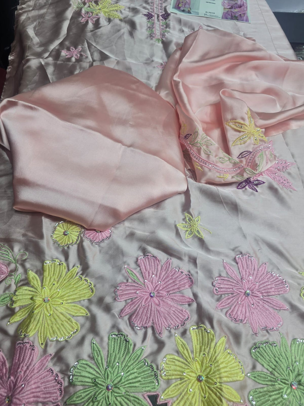 Al Rehmans Sidra & Sara Handmade Embroidered Silk ST-Suit – 2 Piece