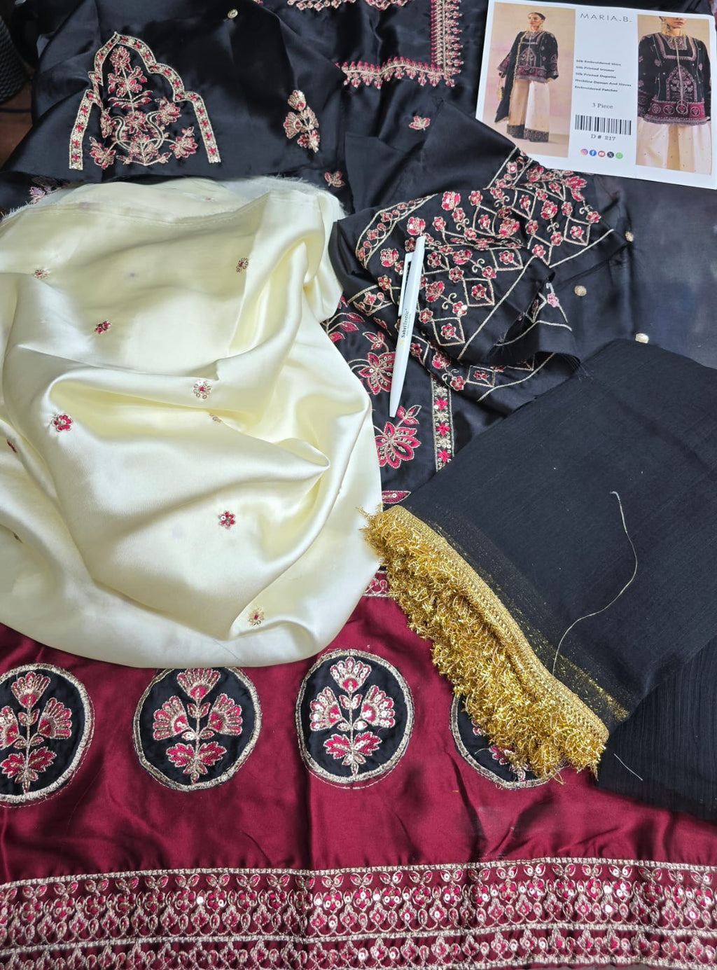 Al Rehmans Maria B Inspired Premium Silk Embroidered Suit – 3 Piece ⭐