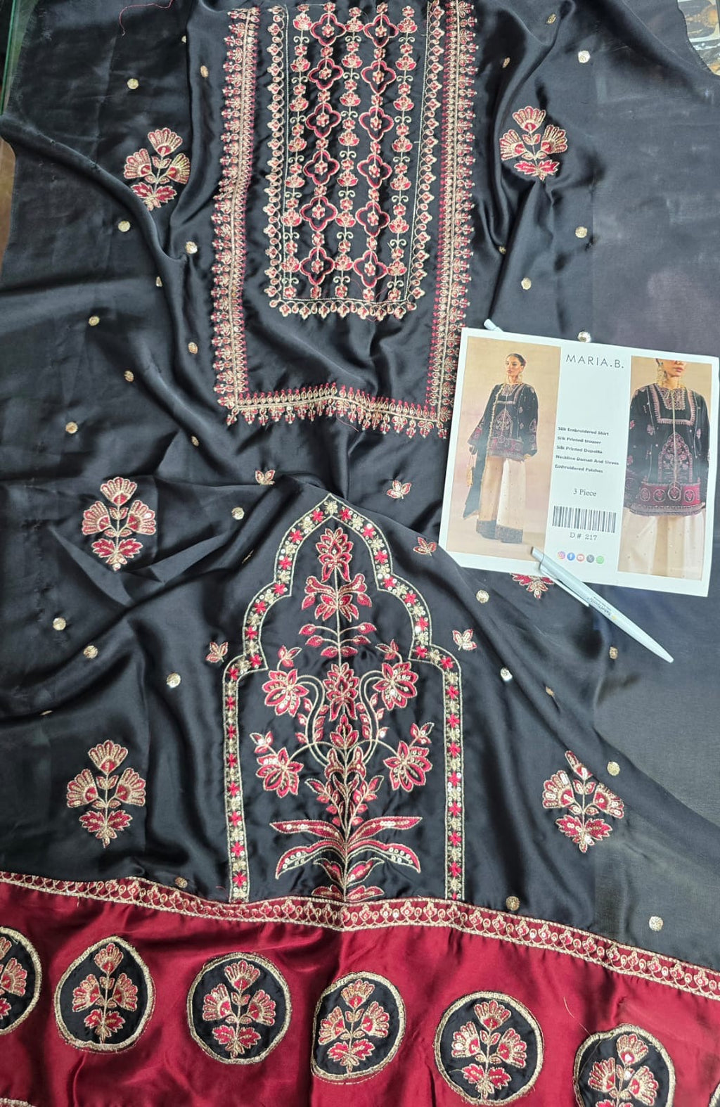 Al Rehmans Maria B Inspired Premium Silk Embroidered Suit – 3 Piece ⭐