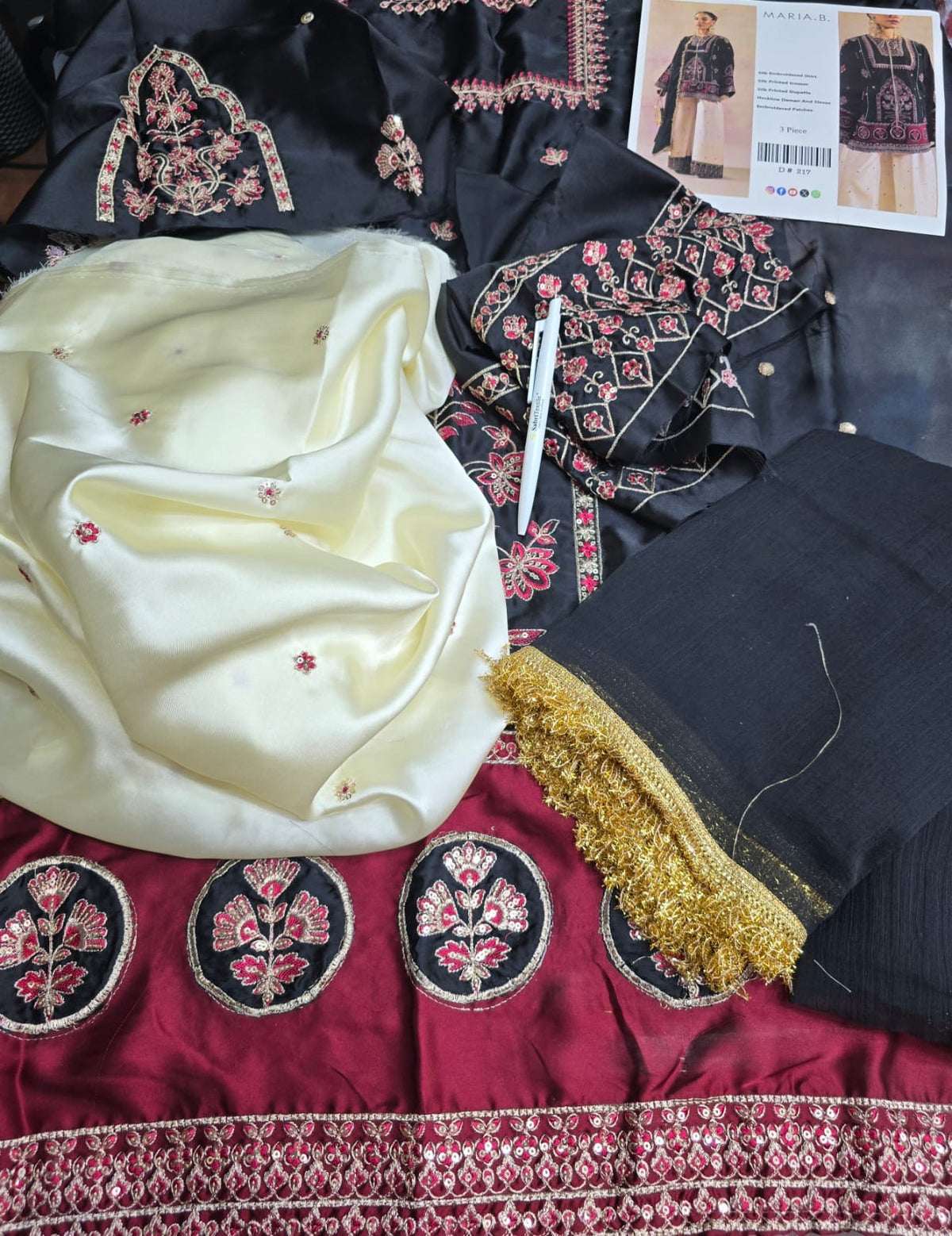 Al Rehmans Maria B Inspired Premium Silk Embroidered Suit – 3 Piece ⭐