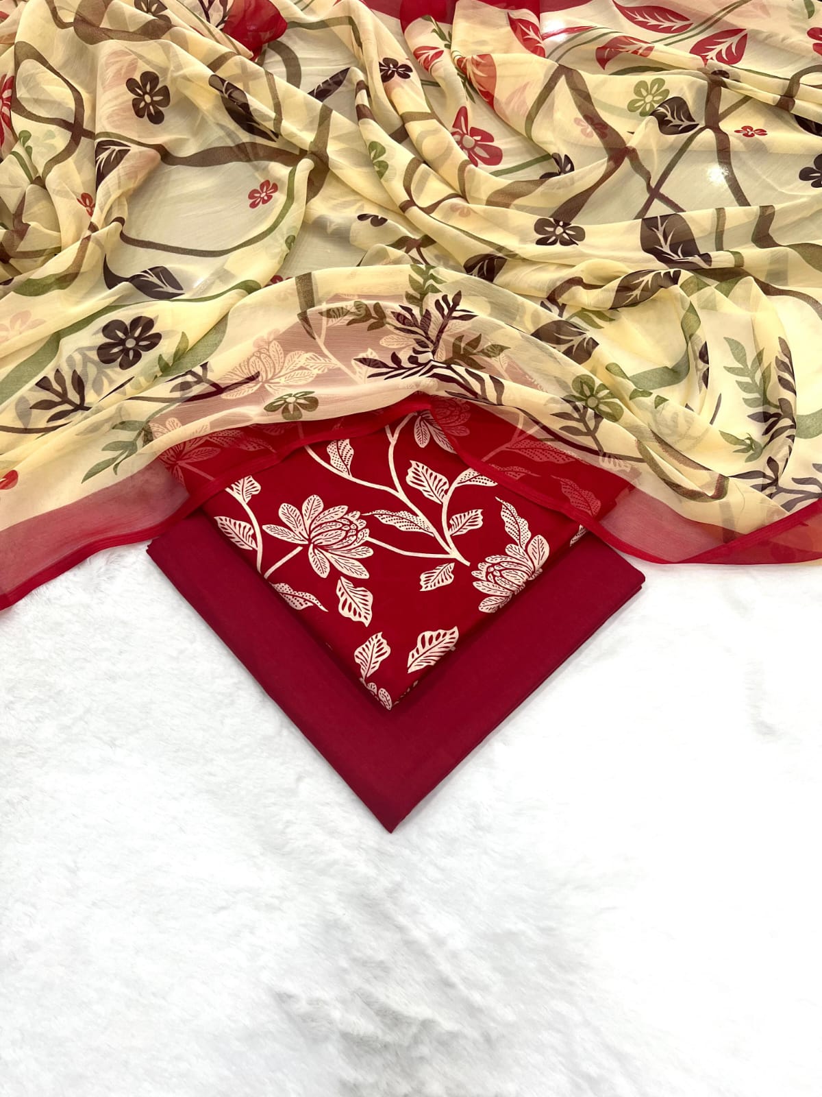 RUBY RED LAWN